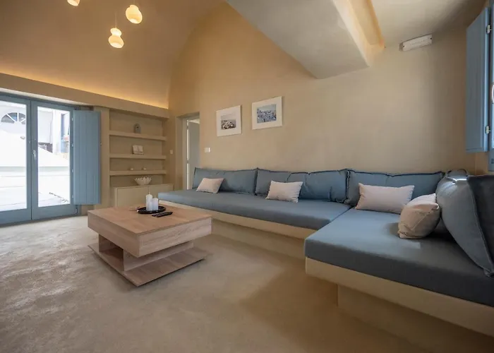 Tholaki Luxury * Kamári