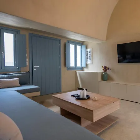 Tholaki Luxury * Kamári